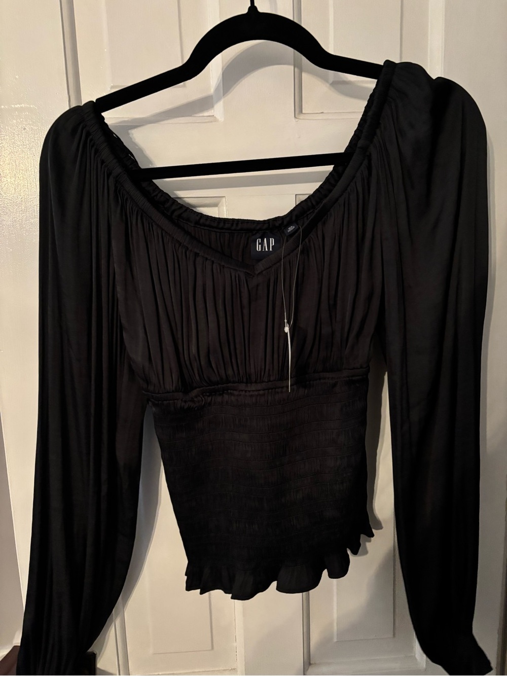 GAP Black Long-Sleeve Smocked Peasant Top XS NWT